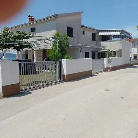 Apartmani Nik Bibinje Exterior photo